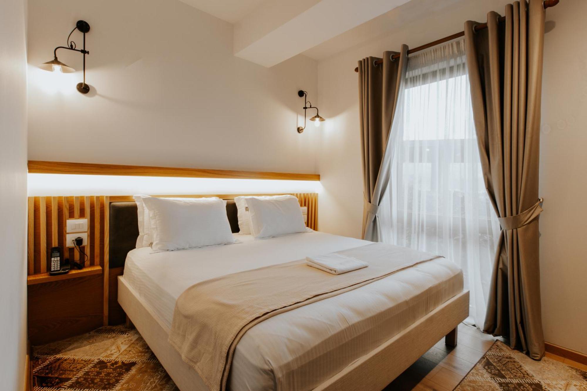 Sharm Hotel Luxury Gjirokastër Exteriör bild